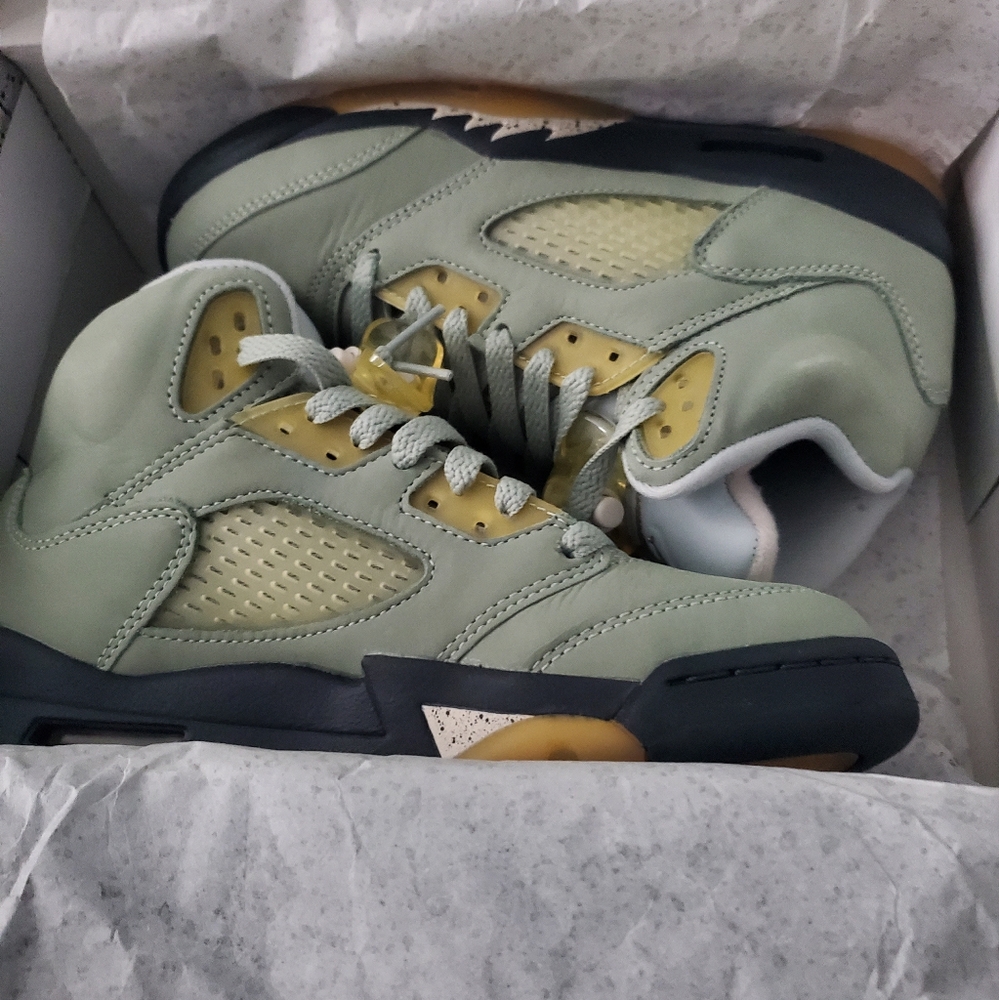 Jordan Green and Yellow Sneakers with Signature Mesh